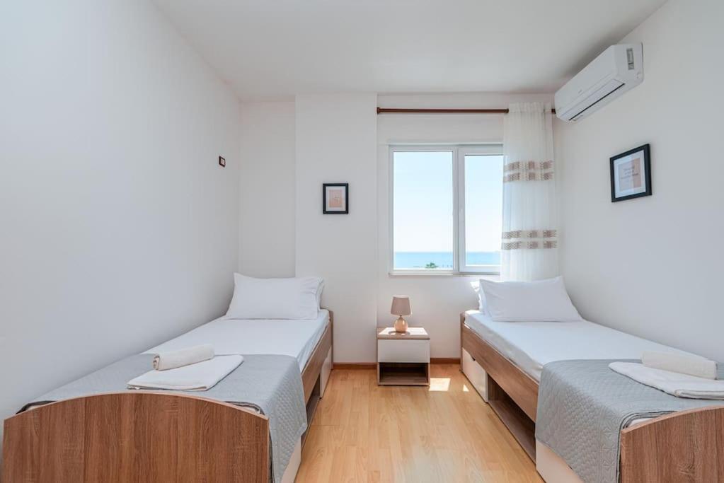 Grand View Apartment Durres Luaran gambar